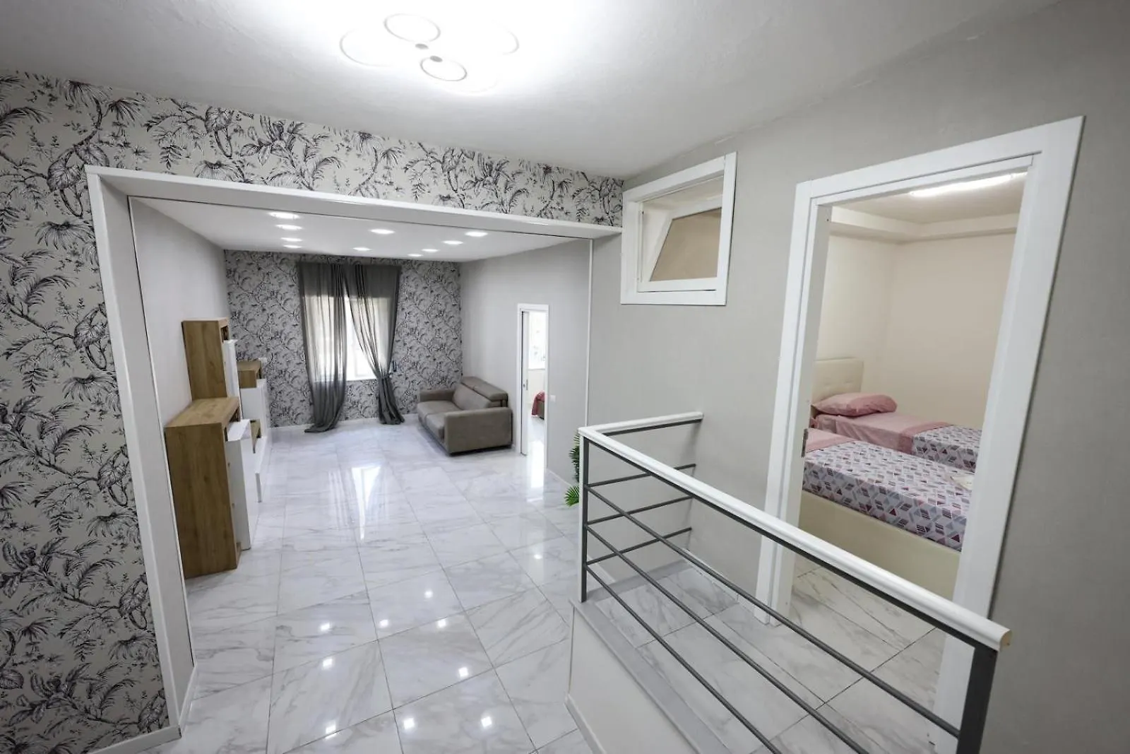 Miradois Apartment Naples Italy