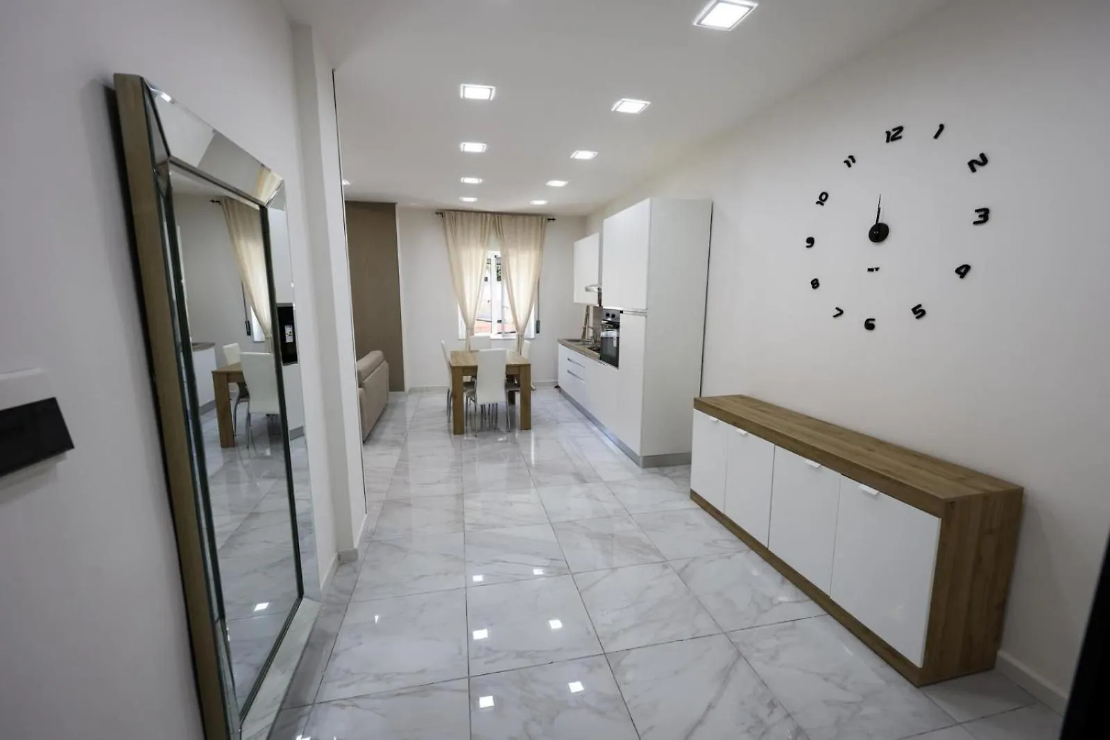 Miradois Apartment Naples 0*,