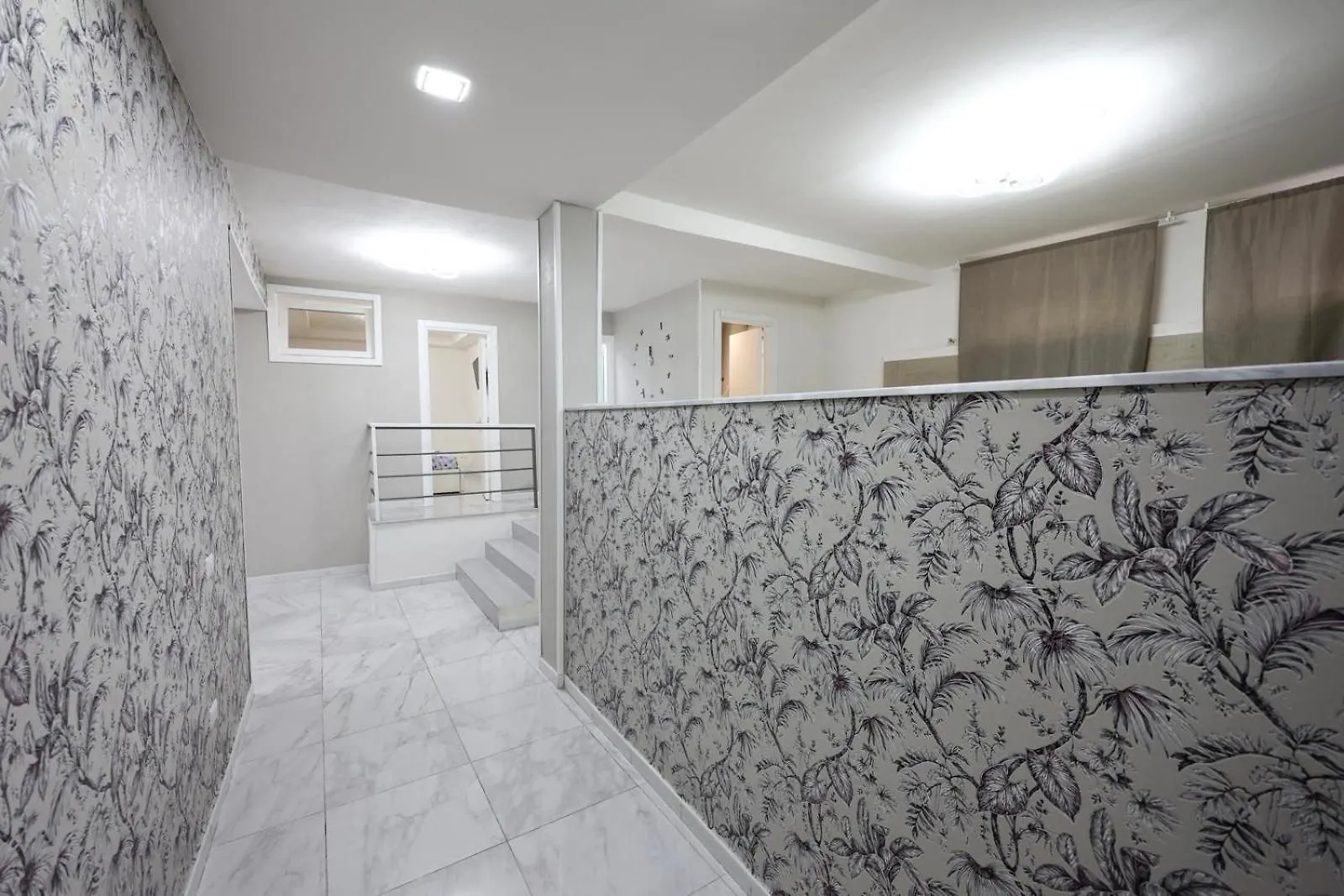 Miradois Apartment Naples 0*,