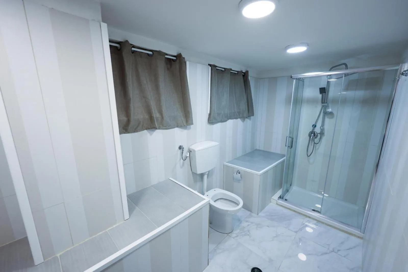 Miradois Apartment Naples Italy
